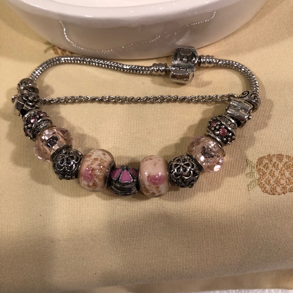 Awesome Euro Style Charms/Beads Bracelet